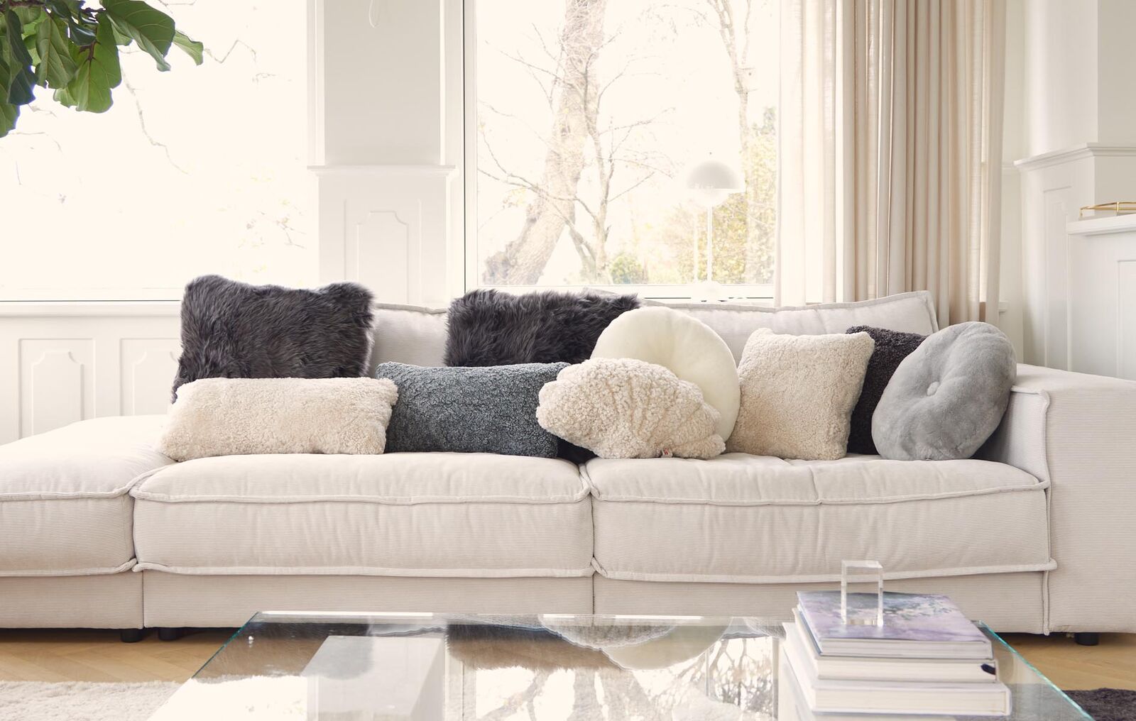 Sheepskin Cushions: How to Choose the Right Size and Style