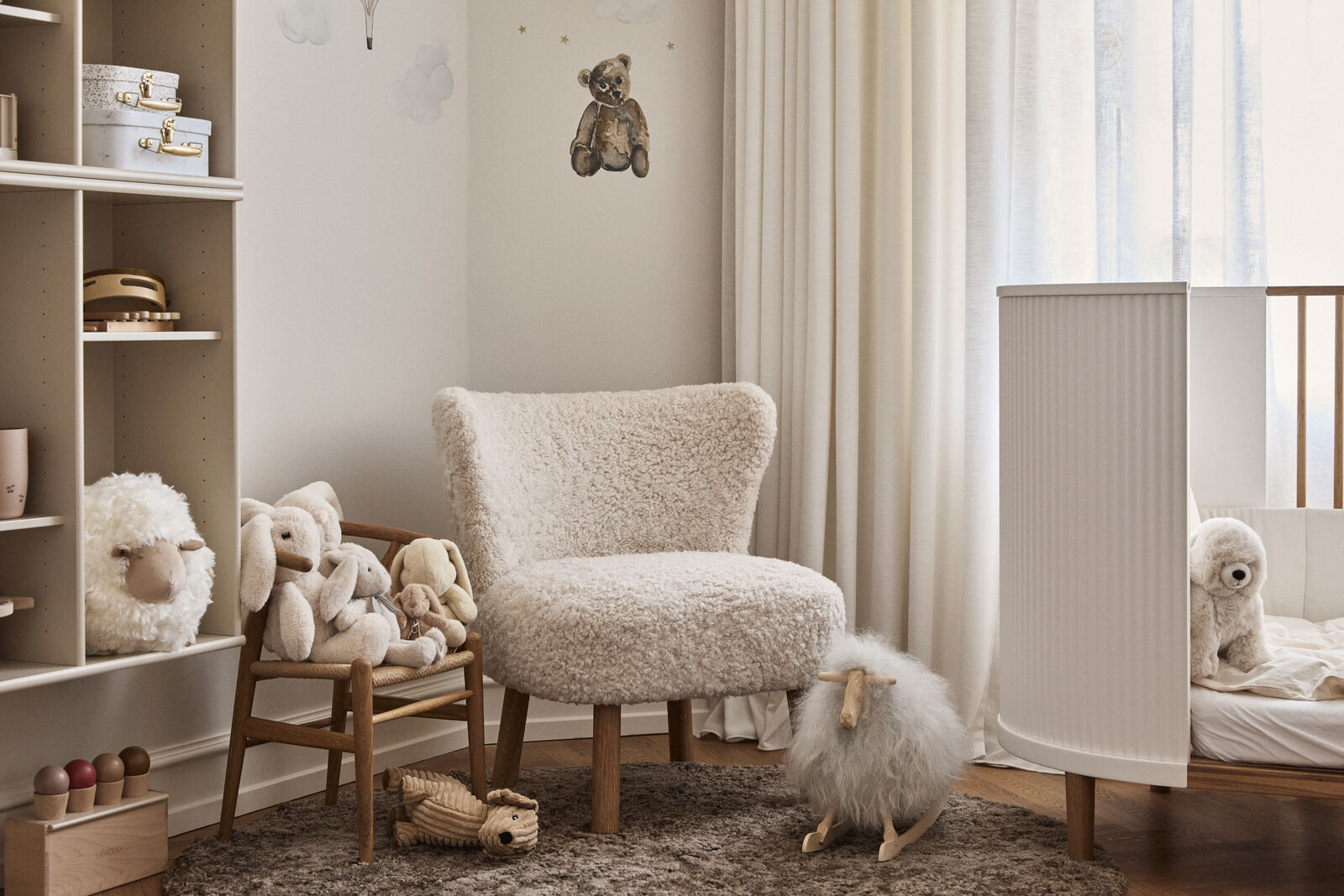 10 Creative Ways to Use Sheepskin in Your Home