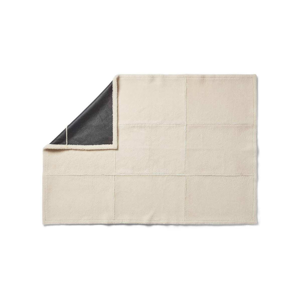 Addison Throw | Double Face Sheepskin Black/White