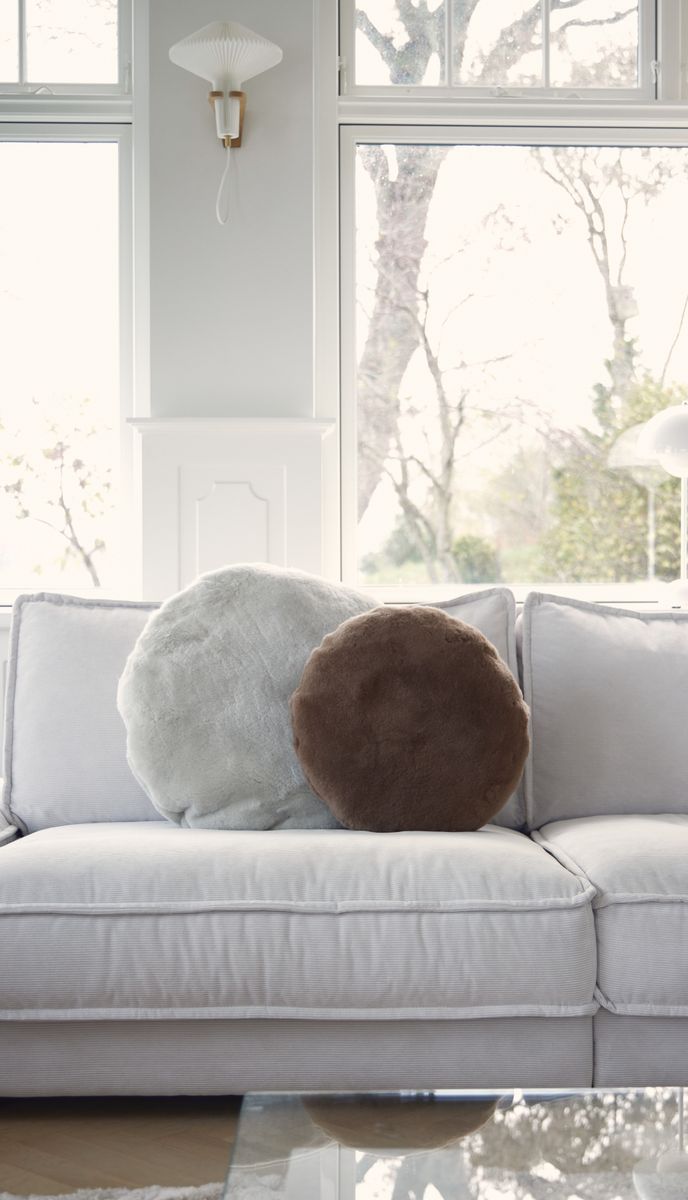 Nordic Velvet Double sided Cushion | Ø45 cm | Ø62 cm Light Mocca