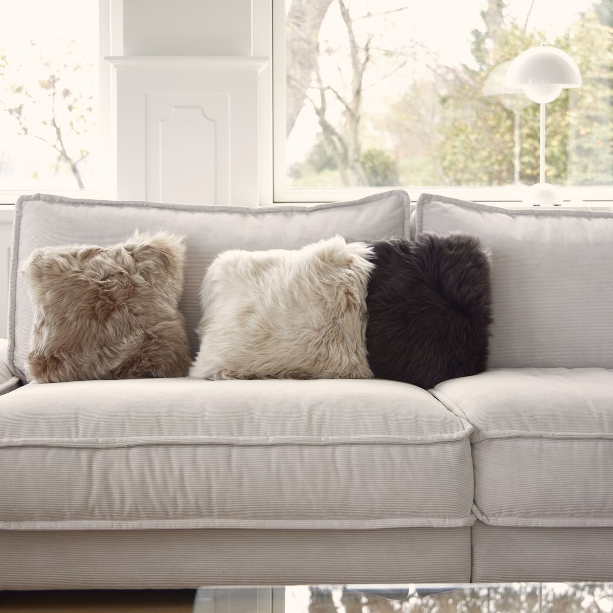 Long Wool Sheepskin Cushion | 35x35 cm Aubergine