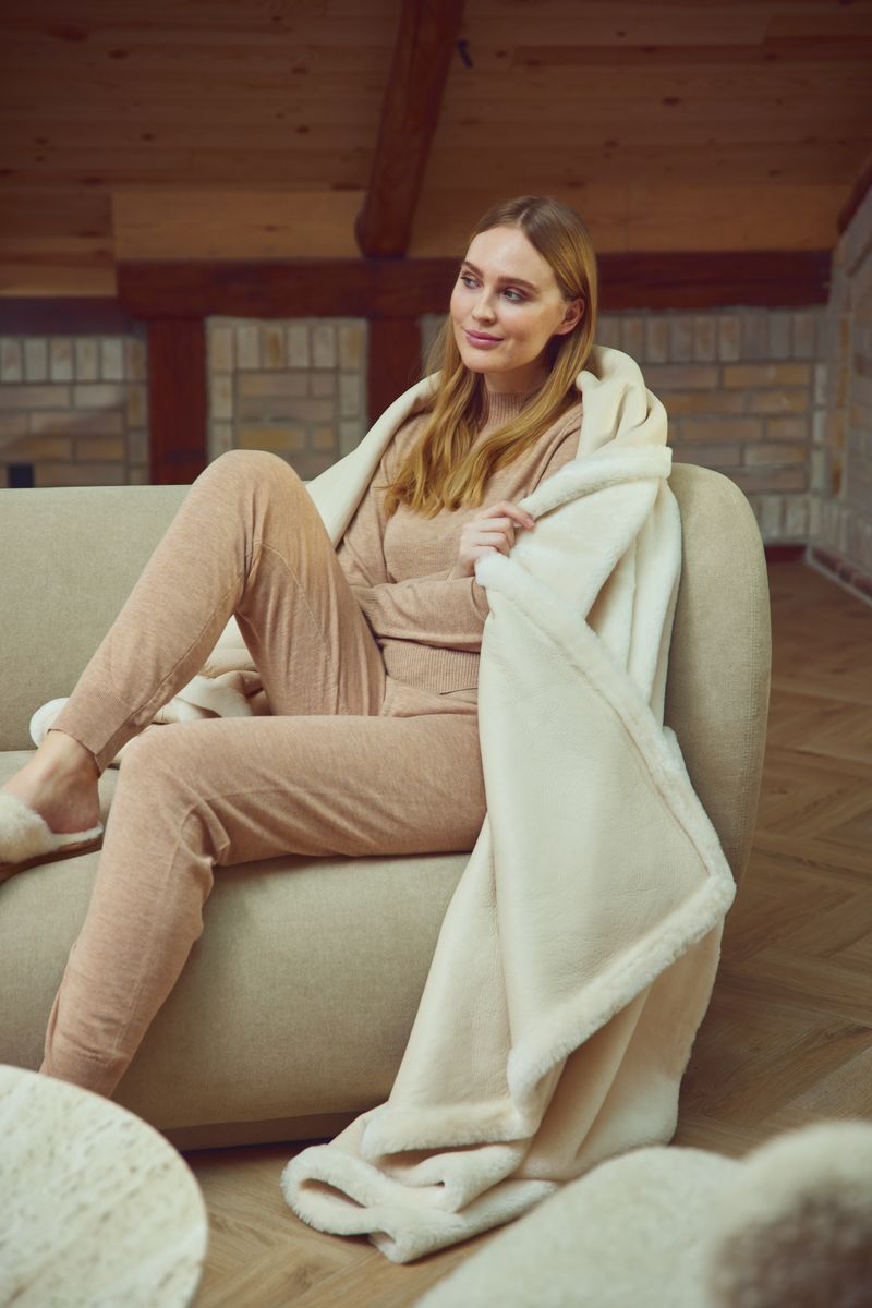 Angelina Throw | Double Face Sheepskin Beige