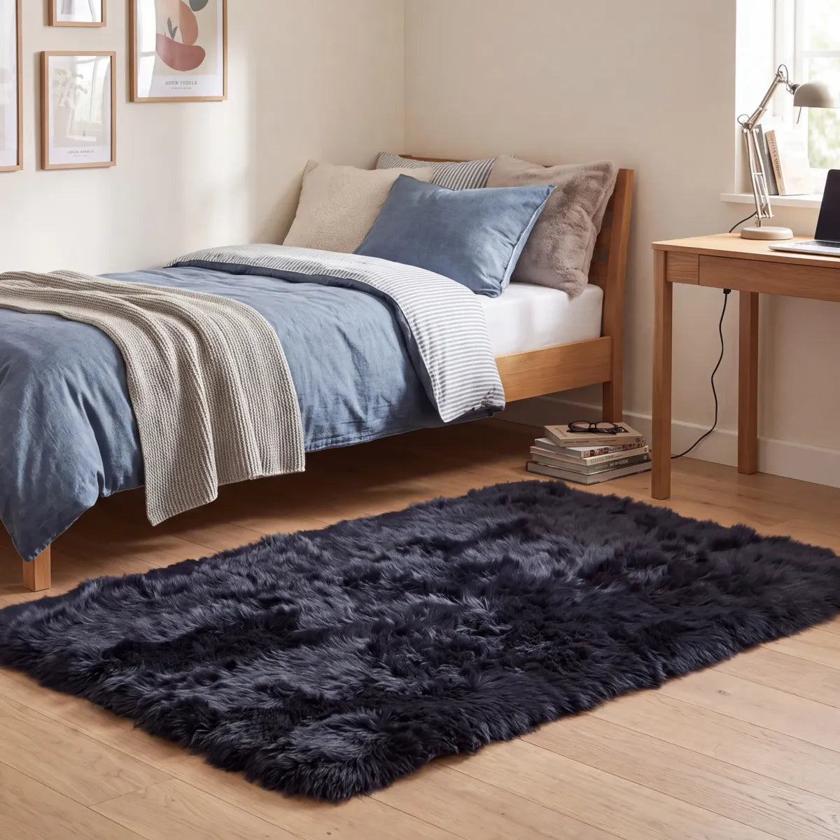 Long Wool Sheepskin Design Rug Black