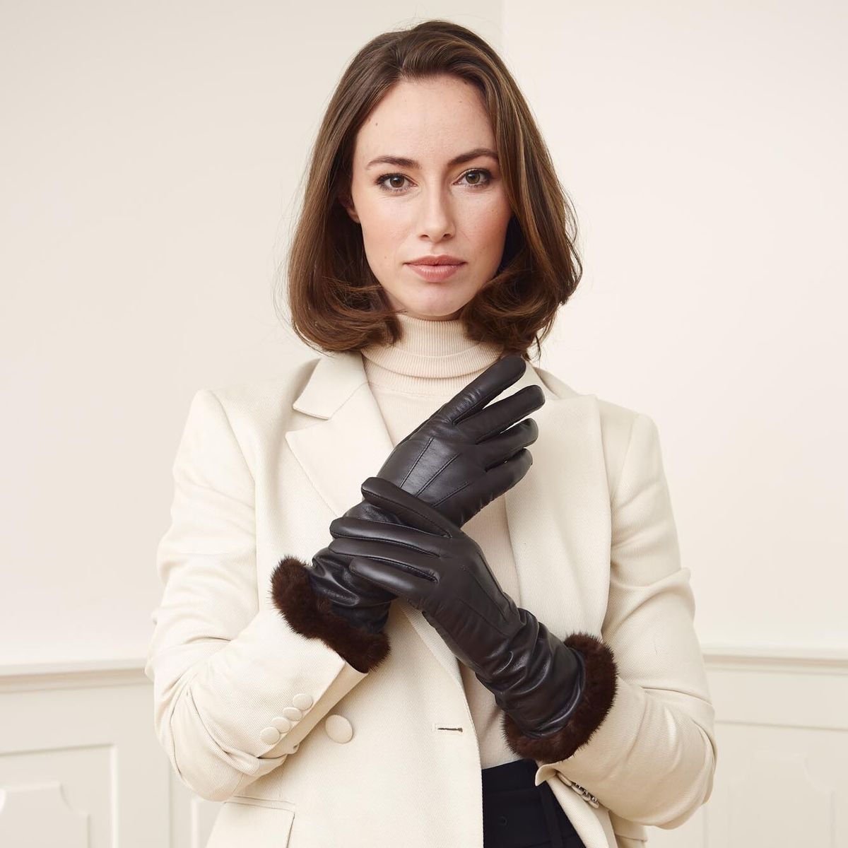 Kimberly Long Gloves Black