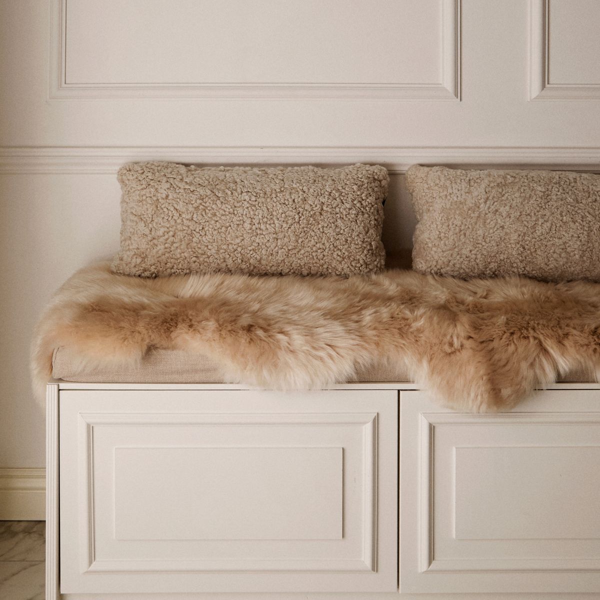 Premium Quality | New Zealand Sheepskin | Long Wool | 115x60 cm Aubergine