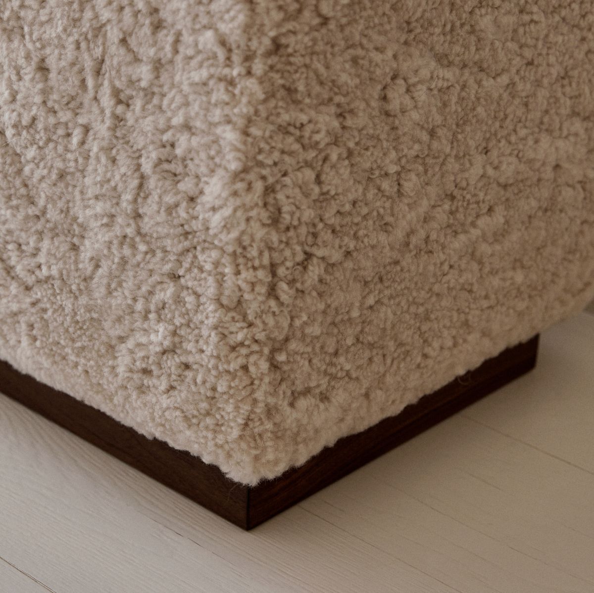 Benjamin Cube Anthracite