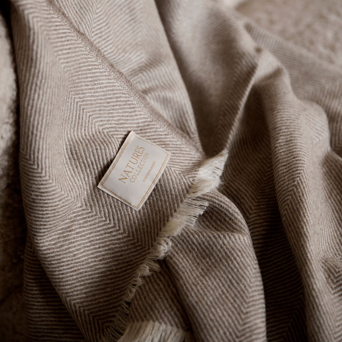 Sidsley Throw | 100% Alpacawool | 130x200 cm Dark Brown