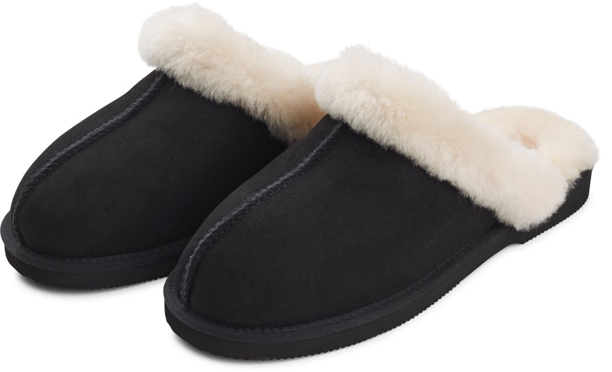 Nordic Sheepskin Slipper