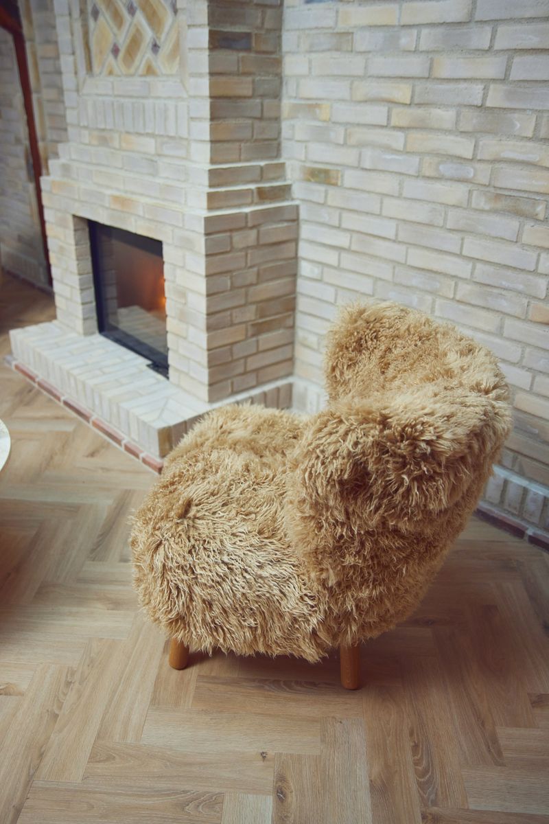 Emil Lounge Chair | Long Wool Honey