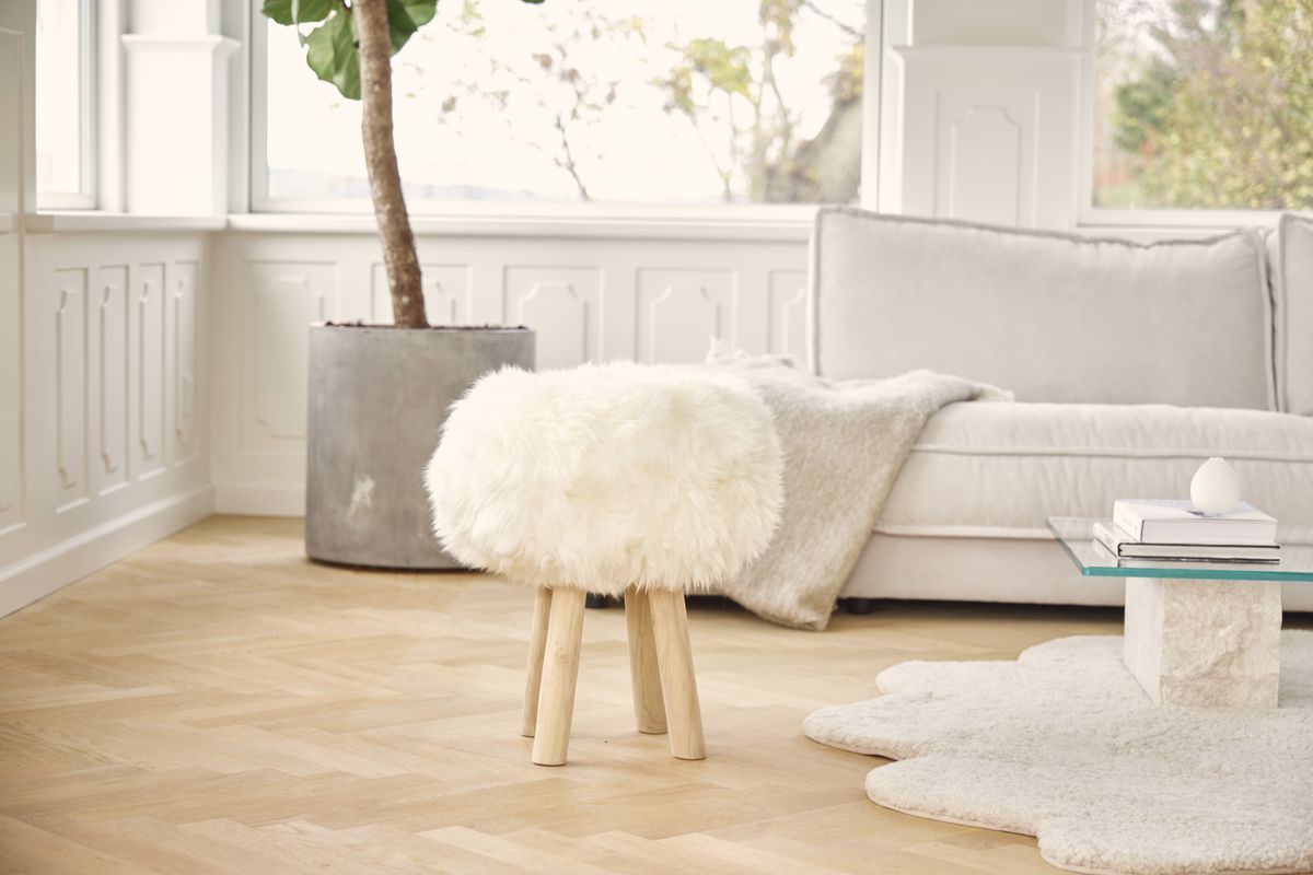 Sheepskin Stool Cover | Ø35xH17 cm Ivory