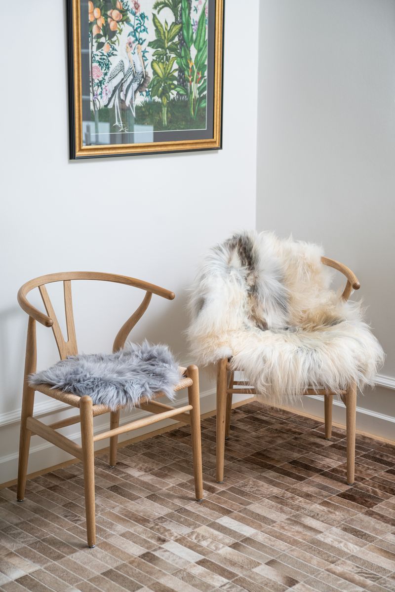 Icelandic Sheepskin | Long Wool | 100-120 cm Spotted