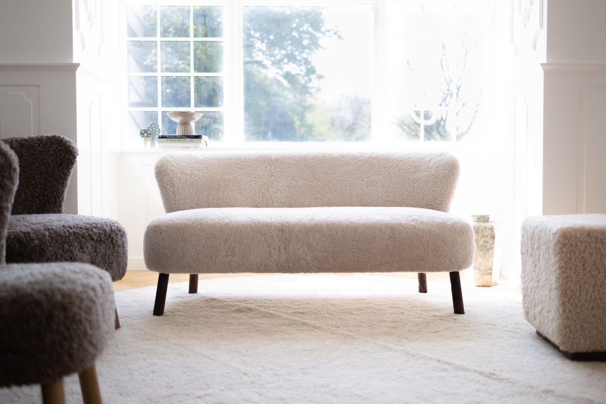 Emanuel Sofa Pearl