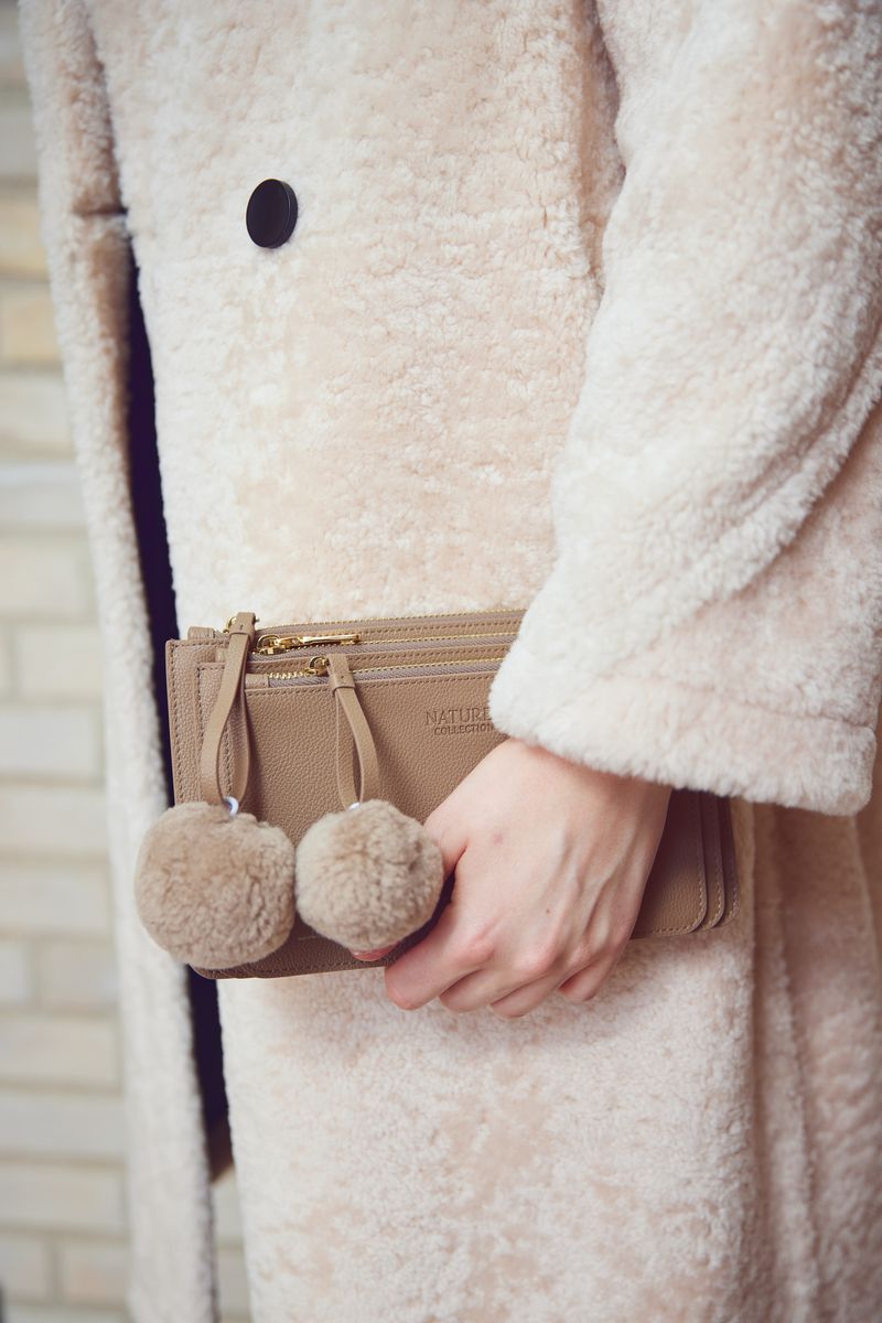 Camilla Clutch Beige