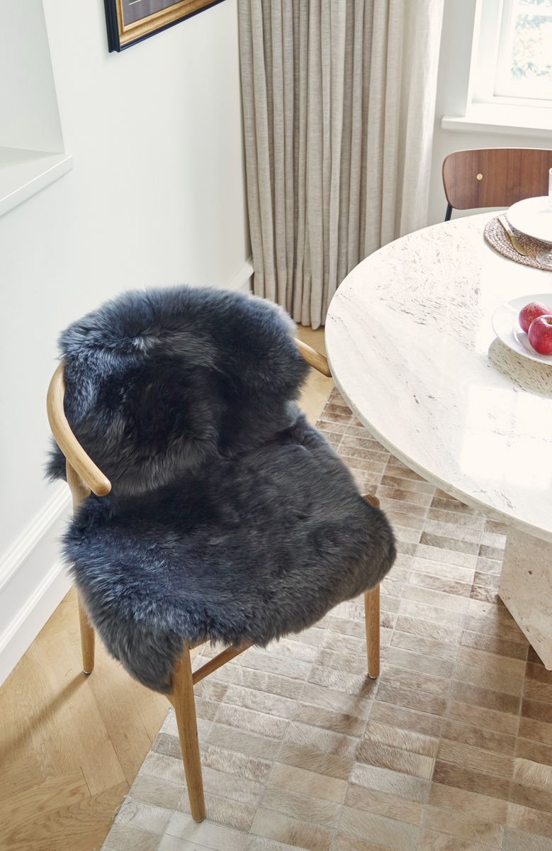 New Zealand Sheepskin | Long Wool | Rug 135 cm Aubergine