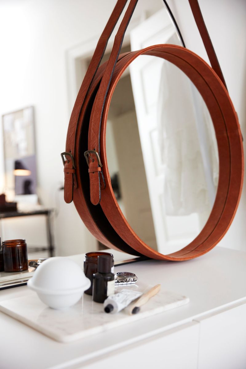 Leather Mirror | D60 cm Camel